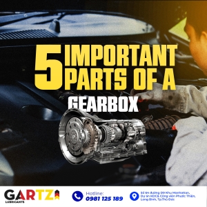 What are the 5 important parts of a gearbox?